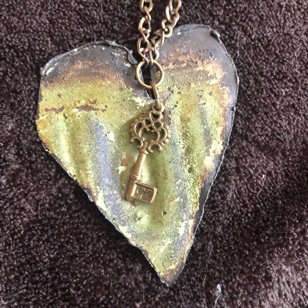 Hand crafted metal green heart necklace